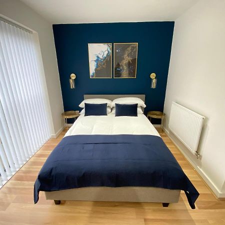 Large 5-Bed City Centre Townhouse With Secure Parking Mánchester Exterior foto